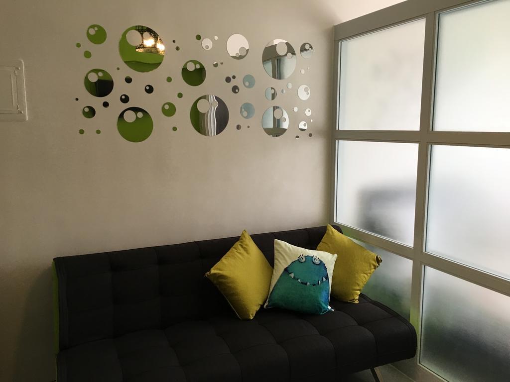 Mary'S Crib Cityland Prime Tagaytay With Free Wifi & Swimming Tagaytay City Dış mekan fotoğraf